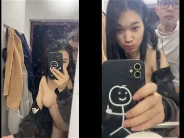 Em gái tự quay phim lộ mặt lúc chịch trong phòng tắm - Mobiblog